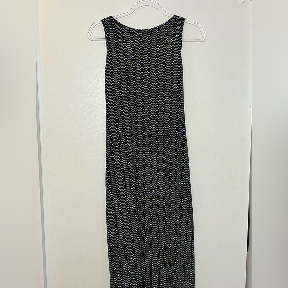 Vintage Ronni Nicole Black and metallic silver Wavy Pattern dress